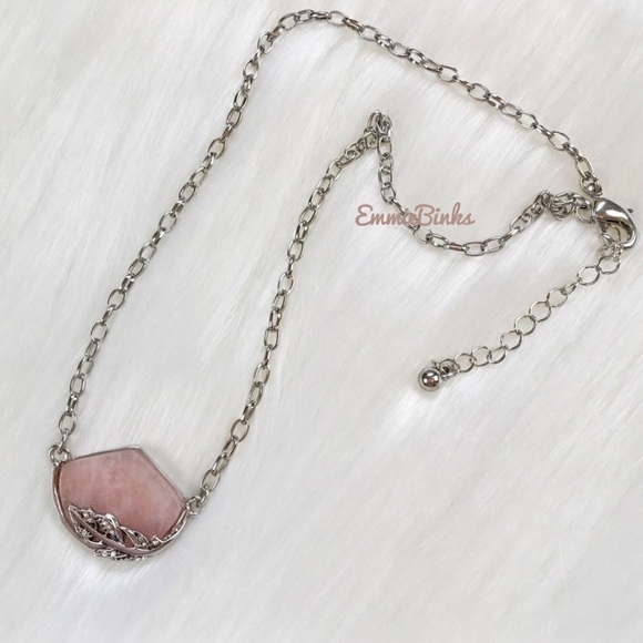 New Bohemian Rose Quartz & Cubic Zirconia Mountain Pendant Necklace - Picture 4 of 13